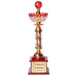 best makeup artist Delhi